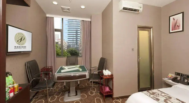 Point Hotel
