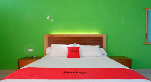 Tatura Village by RedDoorz, Prenota Hotel Palu 