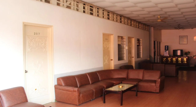 Hotel Sinar Khatulistiwa, Rezervovat Hotel Hotely v Kalimantan s parkováním, Parkování