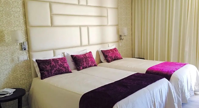 Номер Standard Josefa D`Obidos Hotel