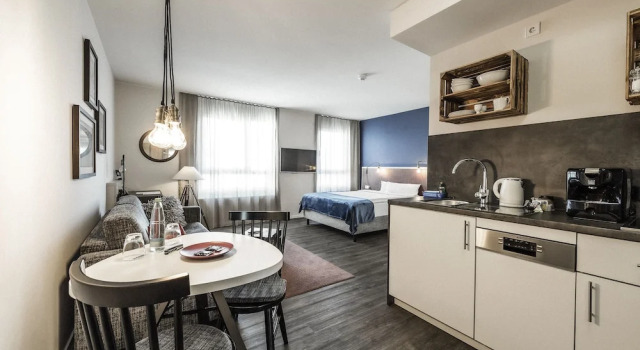 Номер Comfort HARBR. boardinghouse Ludwigsburg