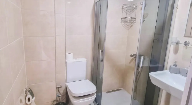 Апартаменты рядом с пляжем Four Holiday Suites
