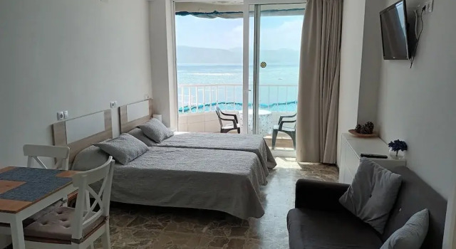 Апартаменты House and Beach 2 Jump Into the Sand