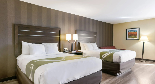 Четырёхместный номер Standard Quality Inn & Suites Bel Air I-95 Exit 77A