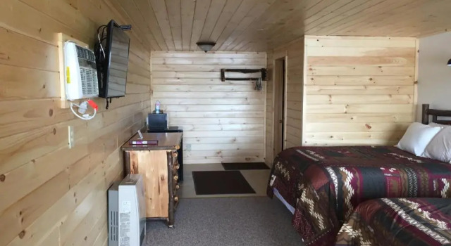 Pine Knoll Lodge and Cabins, Inc.
