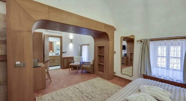 Номер Luxury Silk Road Museum Hotel