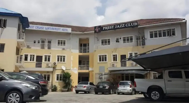 Prest Cruise Waterfront Hotel, Prenota Hotel Hotel a Eti-Osa con parcheggio, Parcheggio