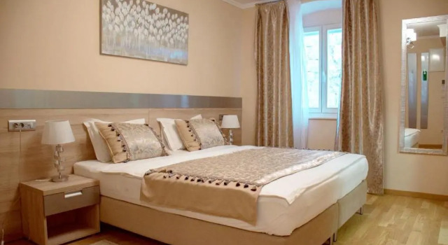 Номер Economy Benjamin Hotel