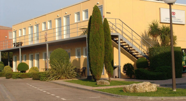 Top Motel, Забронировать Мотель Истр Étang de Berre