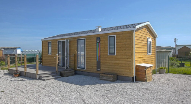 Beautiful Holiday Home in Grandcamp Near the sea With Swimming Pool