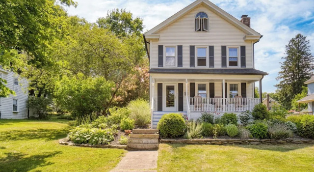Cordelia by AvantStay Amazing Backyard 10mins from Stockbridge, Buchen Sie Ferienhaus Hotels in New England mit Parkplatz, Parkplätze