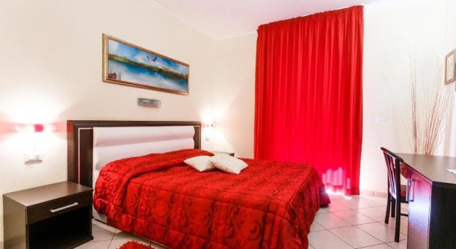 Su Soi, Rezervasyon Otel Sinis Peninsula otoparklı oteller, Otopark