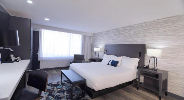 Номер Standard с видом на залив Treasure Bay Casino & Hotel-Adults Age 21 and Above