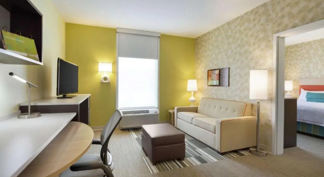 Двухместный люкс с 2 комнатами Home2 Suites by Hilton Cartersville
