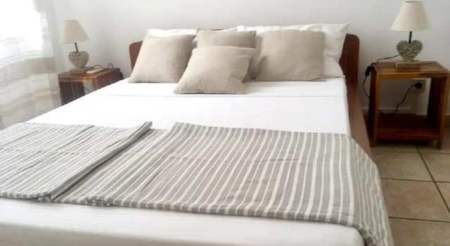 Apartment with One Bedroom in Les Trois Bassins, with Wonderful Sea View, Furnished Balcony And Wifi, Book Apartment Hotels in Saint-Paul with Parking, Parking