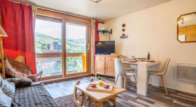 Soyouz Vanguard 37968, Book Hotel Hoteller i Rhône-Alps med pool, Swimmingpool
