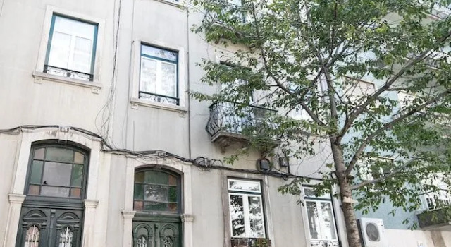 Rua Luciano Cordeiro Bhuiyan Family Host, Забронировать Гостевой дом Санту-Антониу Лиссабон, рядом с Концертный зал Coliseu dos Recreios