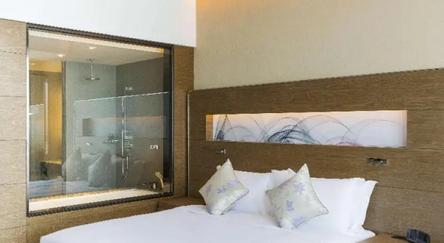 Standardowy dwuosobowy pokój Novotel Rizhao Suning