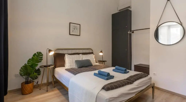 Deluxe Downtown Home by Elisabeth, Забронировать Отель Будапешт Центральная Венгрия, рядом с Станция метро Vorosmarty Square