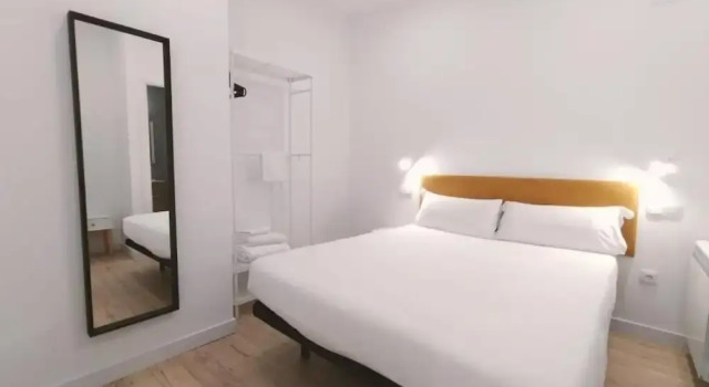 Apartamentos La Brava by gaiarooms, Забронировать Апартаменты/квартира Апартаменты Саламанки, рядом с Церковь Сан-Маркос, Апартаменты/квартира