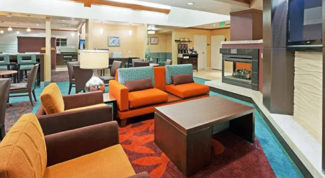 Двухместный люкс с 2 комнатами Residence Inn Boulder Longmont