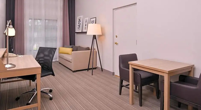 Двухместная студия Country Inn & Suites by Radisson Raleigh-Durham Airport NC