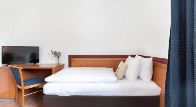 Трёхместный номер Standard Hotel Aldea Berlin