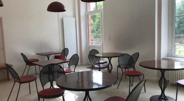 Auberge Ti'gousket, Varaa Hostelli Hotellit Côtes-d'Armor pysäköinnillä, Pysäköinti