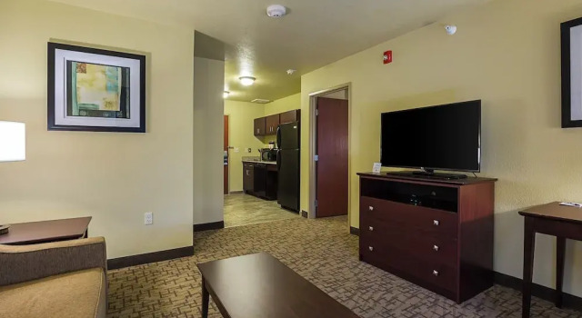 Люкс c 1 комнатой Cobblestone Inn & Suites - Altamont