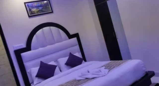 Номер Deluxe Goroomgo Hill Top Courtyard Shimla