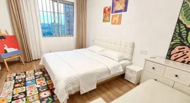Люкс Deluxe Runi Suoyuan Homestay (Jiefangbei Area Hong Ya Dong)