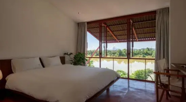 Люкс Deluxe Scarlet Pavilion Homestay