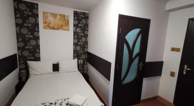 Номер Standard с красивым видом из окна Joe Hostel