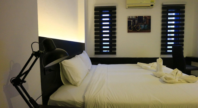 AZZ Hotel