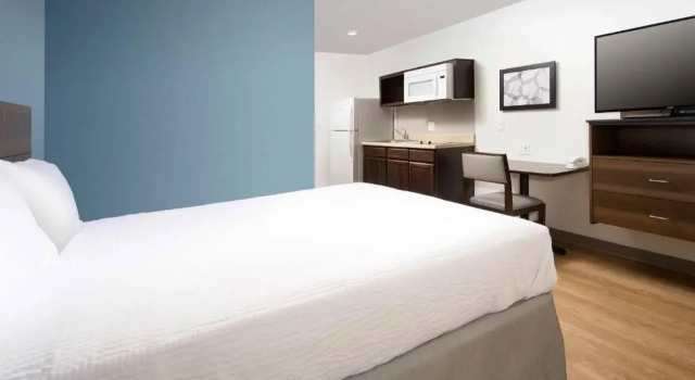 Woodspring Suites Charlotte Airport