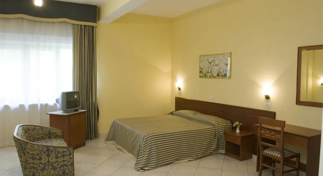 Hotel Olga, Book Hotel Arzano Campania