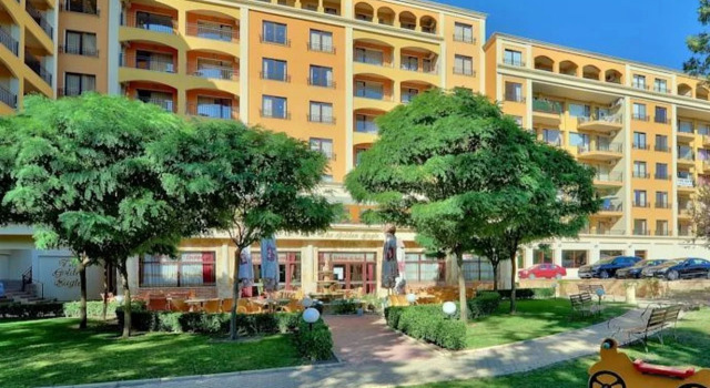 Kris Apartments at Paradise Green Park, Забронировать Апартаменты/квартира Отели Варненской области с бассейном, рядом с Центр курорта Золотые Пески, Бассейн
