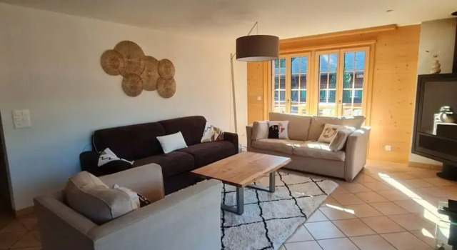 Chalet Brunnen 1st Floor, Prenota Chalet Hotel a Canton Berna con parcheggio, Parcheggio