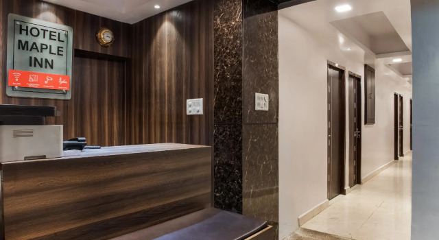 OYO Flagship 37810 Silver Oak, Rezervovat Hotel Hotely v Bangalore s parkováním, Parkování