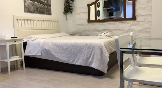 Malasaña Palma Studios, Забронировать Отель Отели Мадрида 3 звезды, рядом с Монастырь Энкарнасьон, 3*