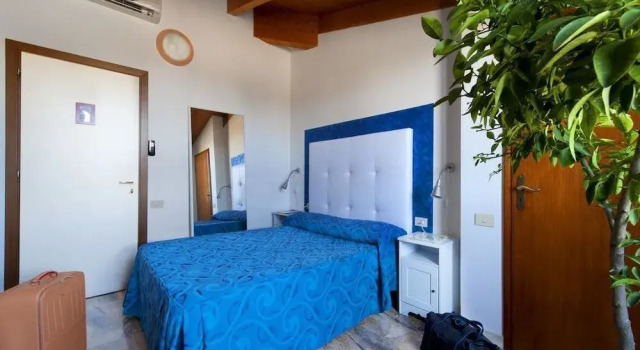 Hotel Caselle, Забронировать Отель Сан-Ладзаро-ди-Савена провинция Болонья