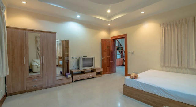 Baan Palm Party Pool Villa