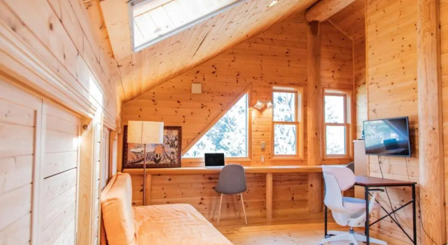 Relaxing Log Cabin IZU HOUSE- Vacation STAY 85769, Boek Hotel Hotels in Tokai met parkeren, Parkeren