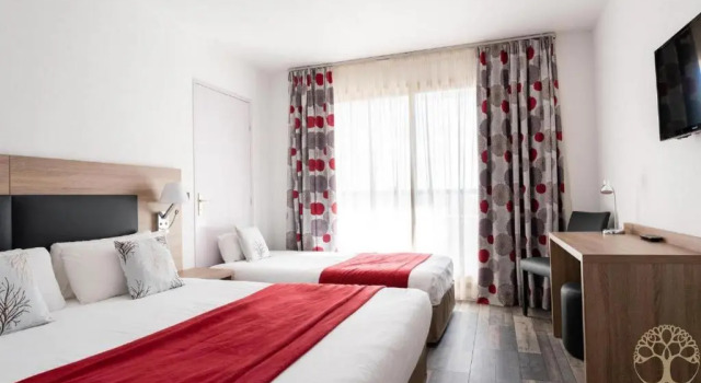 Трёхместный номер Standard Hotel Thomas