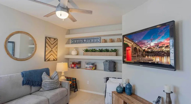 Centrally Located Lake Havasu Home w/ Huge Patio!, Забронировать Дом для отпуска Лейк-Хавасу-Сити штат Аризона