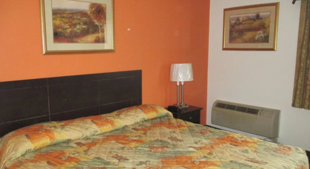 Red Carpet Inn Mt. Holly