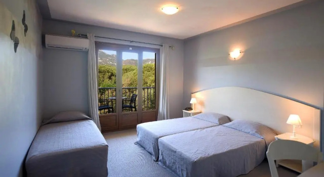 Номер Standard Hotel Cyrnea