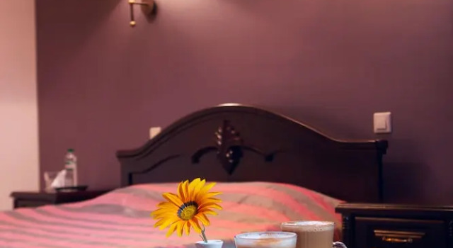 Sherwood Hotel, Rezerwuj Hotel Sudova Vyshnia 