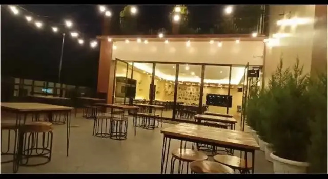 Grand Kanjuruhan Hotel, Rezervovat Hotel Kepanjen East Java