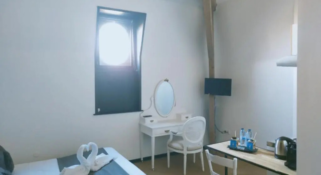 Студия La Maison Bleue
